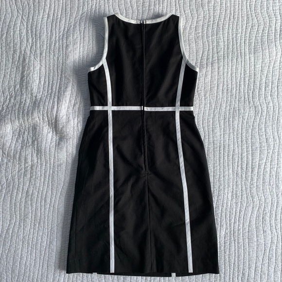 MICHAEL Michael Kors Dresses & Skirts - Michael Michael Kors Sleeveless Lined Black & White Dress NWT Size 2P #0365
